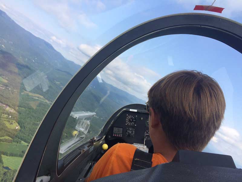 rideslesson youthsoaringcamp 3